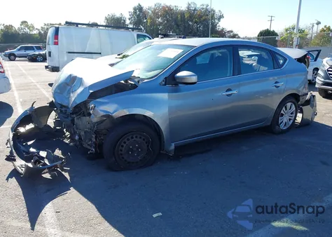 2014 Nissan Sentra Fe+ S/Fe+ Sv/S/Sl/Sr/Sv z USA, uszkodzony, nr VIN 3N1AB7AP1EY226731